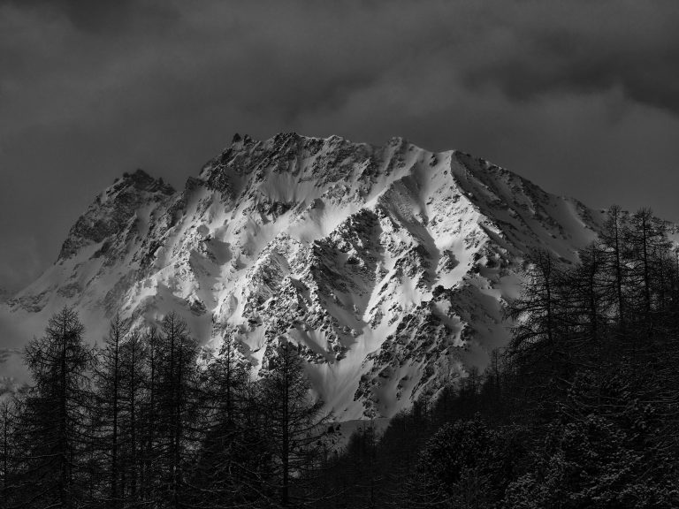 First light on the Pointes de Tsena Reifien